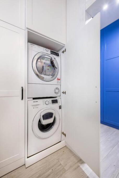 14 Apartament Ptak Szpital Kopernika Szpital Matki Polki Mandoria Orientarium Atlas Arena Plac Zabaw - Zamojska 20A M14 Parking Bezplatny Łódź Exteriör bild
