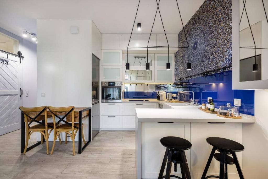 14 Apartament Ptak Szpital Kopernika Szpital Matki Polki Mandoria Orientarium Atlas Arena Plac Zabaw - Zamojska 20A M14 Parking Bezplatny Łódź Exteriör bild