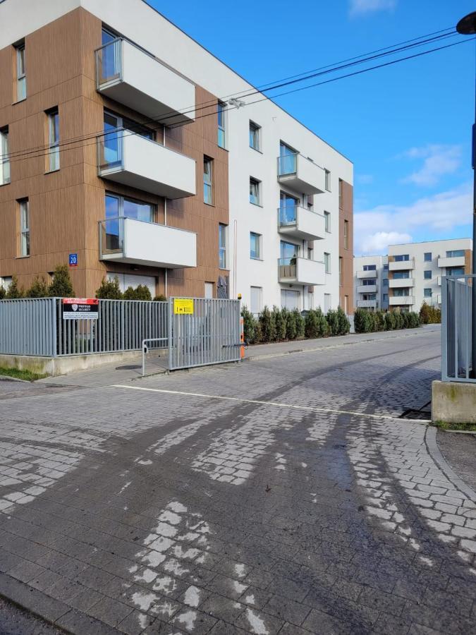 14 Apartament Ptak Szpital Kopernika Szpital Matki Polki Mandoria Orientarium Atlas Arena Plac Zabaw - Zamojska 20A M14 Parking Bezplatny Łódź Exteriör bild
